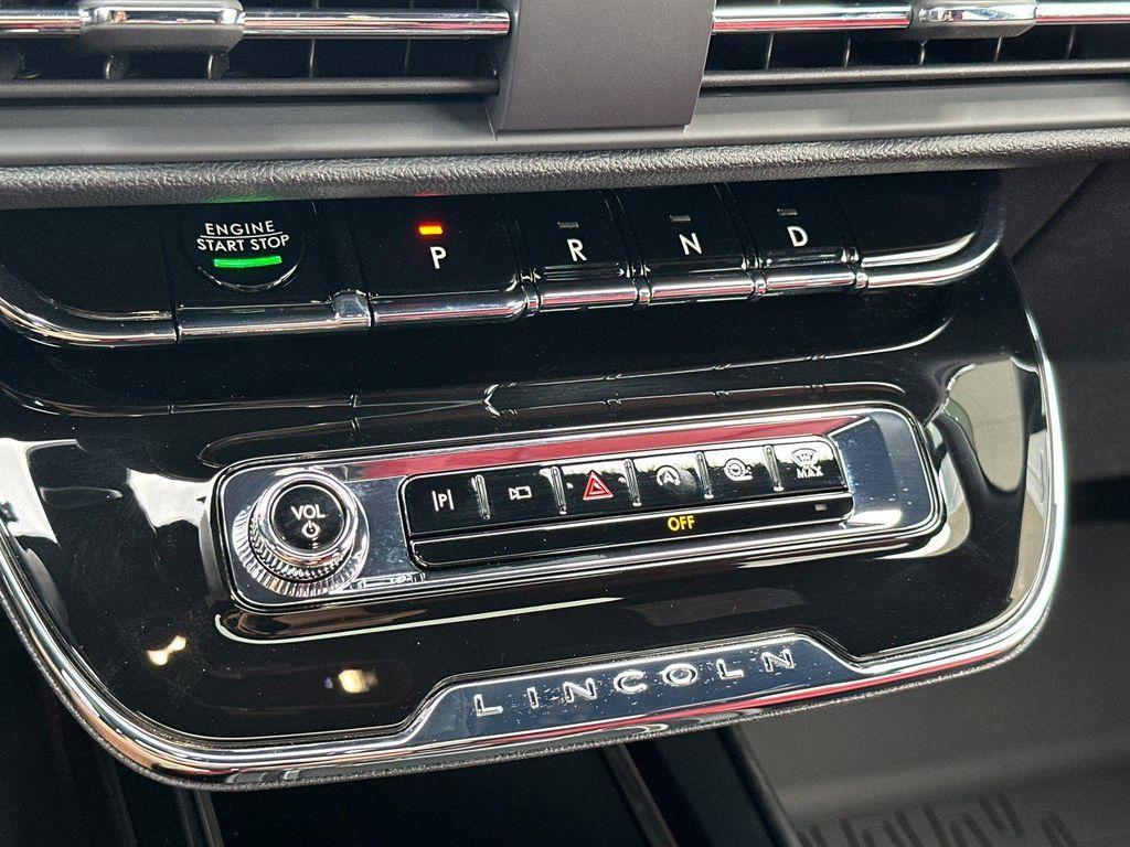 new 2025 Lincoln Corsair car, priced at $59,635