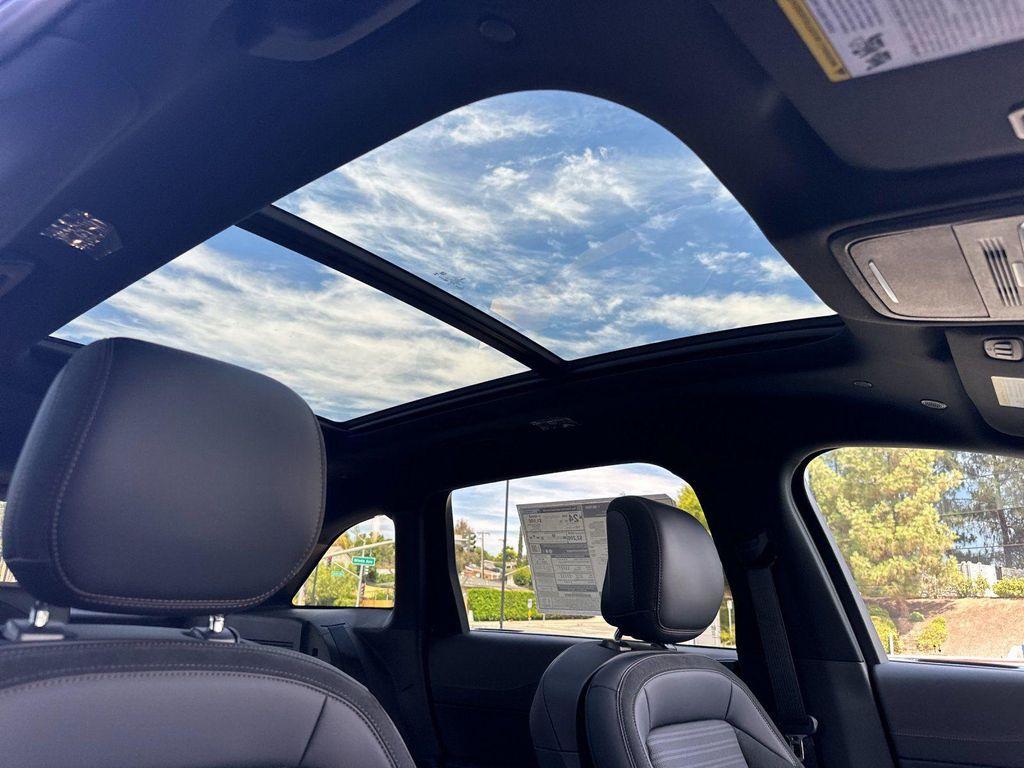 new 2025 Lincoln Nautilus car, priced at $68,525