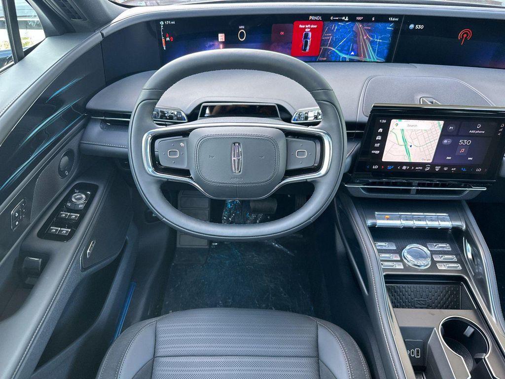 new 2025 Lincoln Nautilus car, priced at $68,525