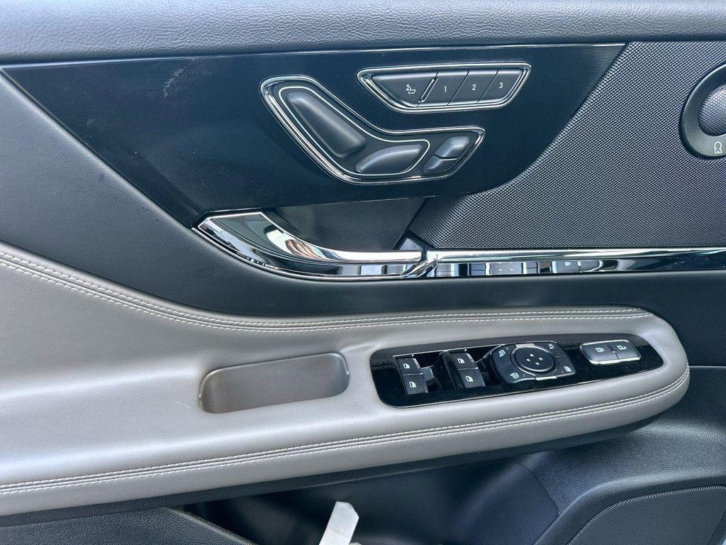 new 2025 Lincoln Corsair car, priced at $67,820
