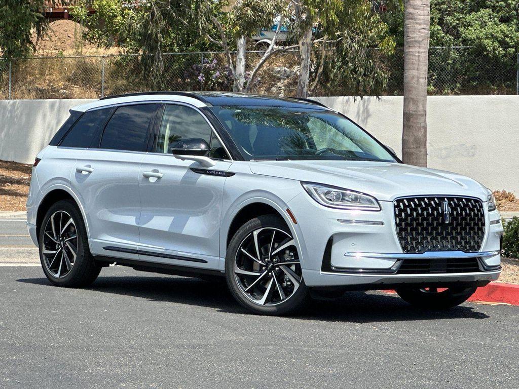 new 2025 Lincoln Corsair car, priced at $67,820