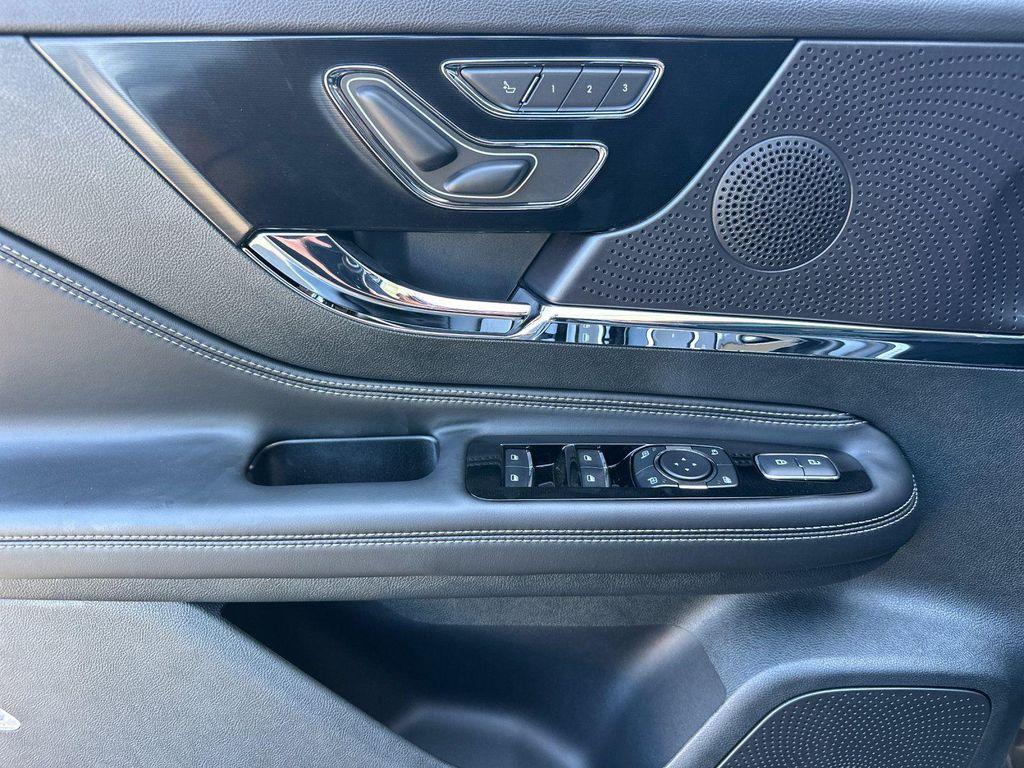 new 2025 Lincoln Corsair car, priced at $53,340