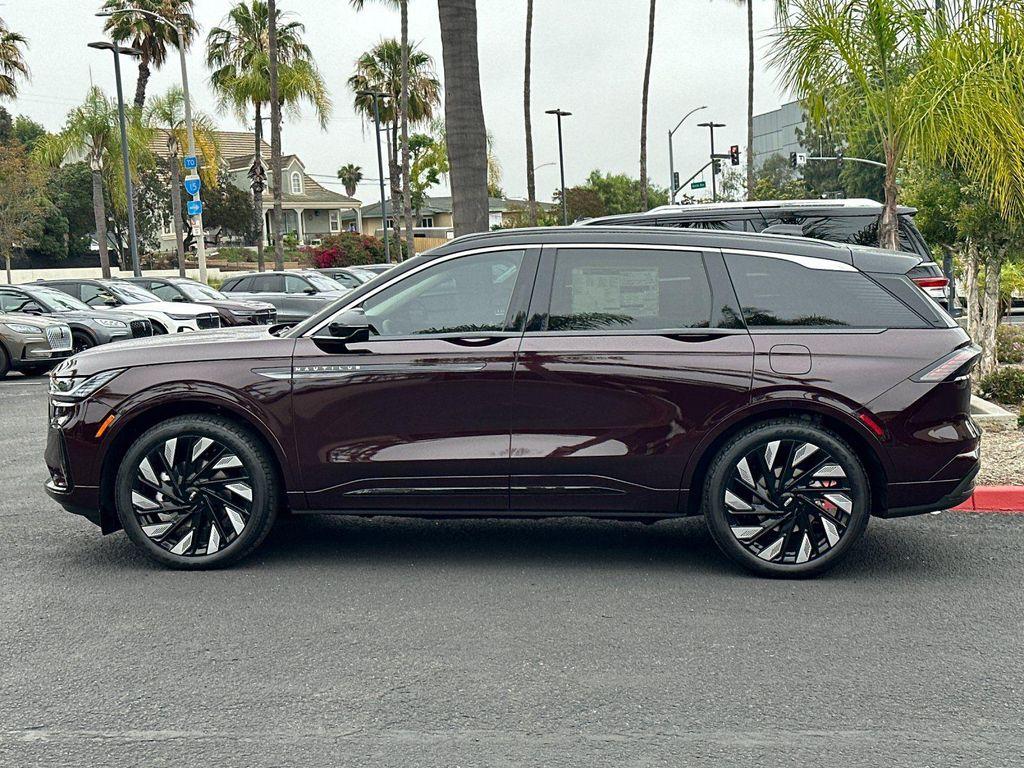 new 2025 Lincoln Nautilus car, priced at $81,395
