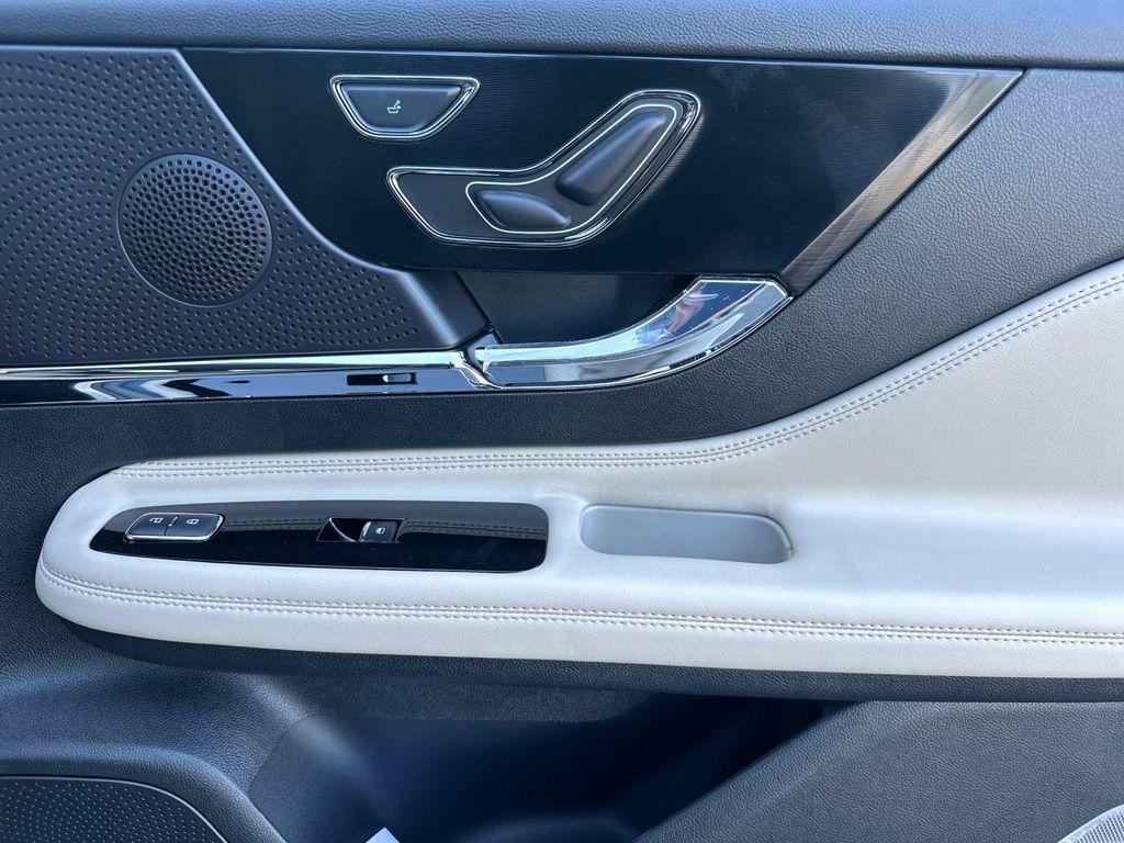 new 2025 Lincoln Corsair car, priced at $49,140
