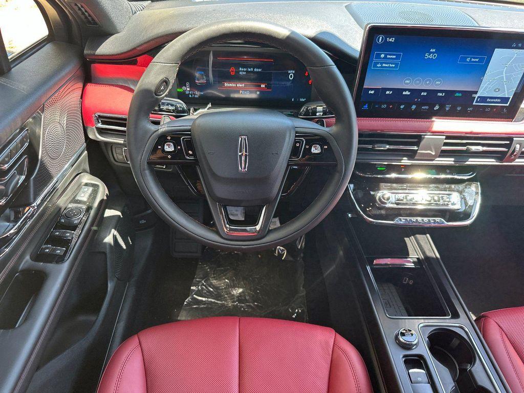 new 2025 Lincoln Corsair car, priced at $61,675