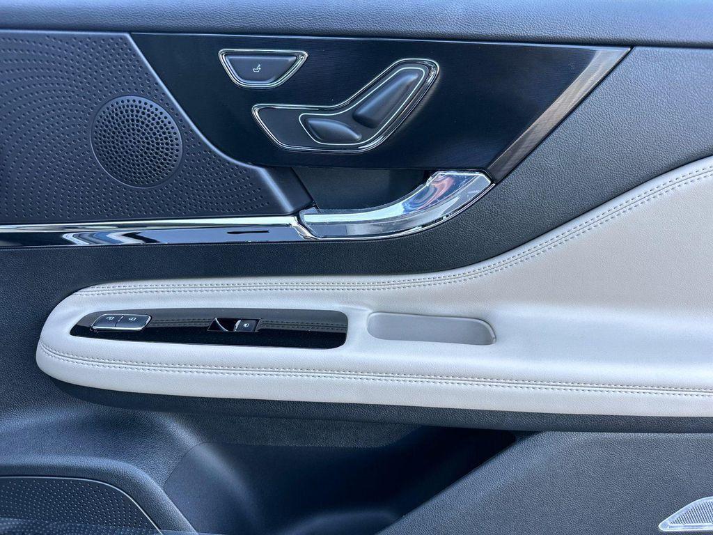 new 2025 Lincoln Corsair car, priced at $47,970