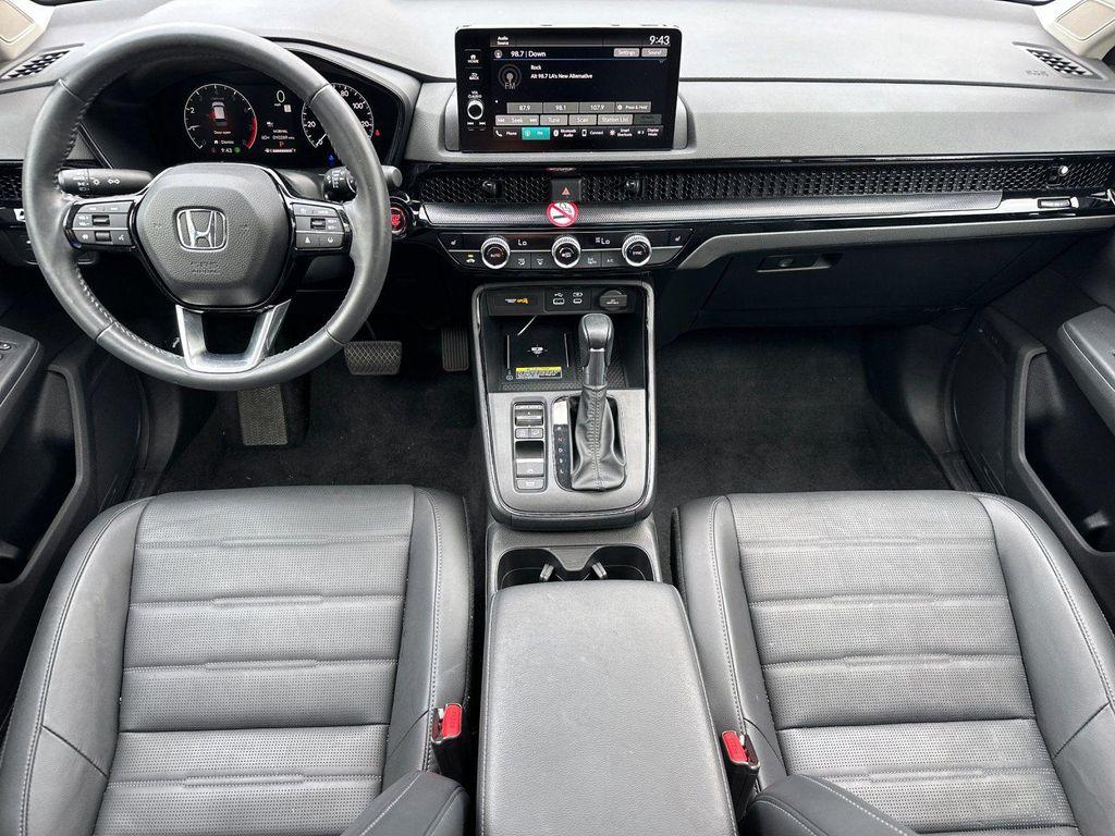 used 2025 Honda CR-V car, priced at $32,890