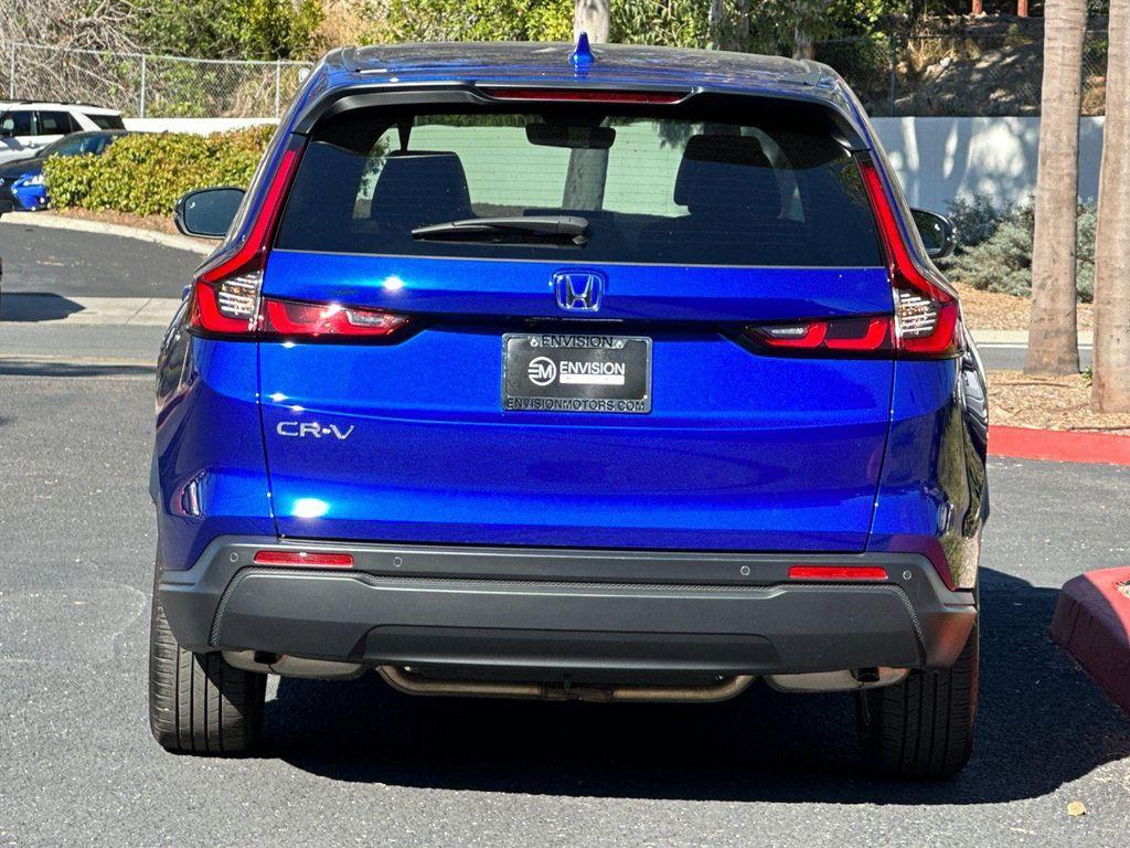 used 2025 Honda CR-V car, priced at $32,890