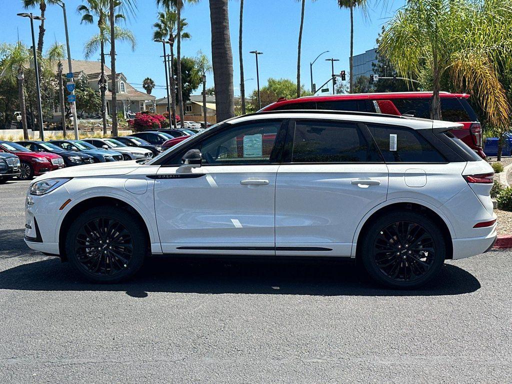 new 2025 Lincoln Corsair car, priced at $62,050