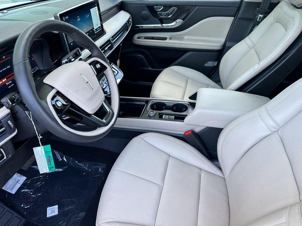 new 2025 Lincoln Corsair car, priced at $62,050