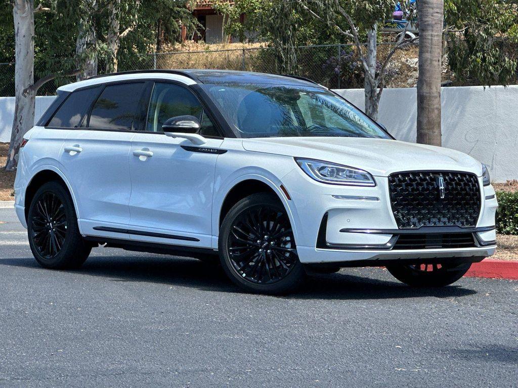 new 2025 Lincoln Corsair car, priced at $62,050