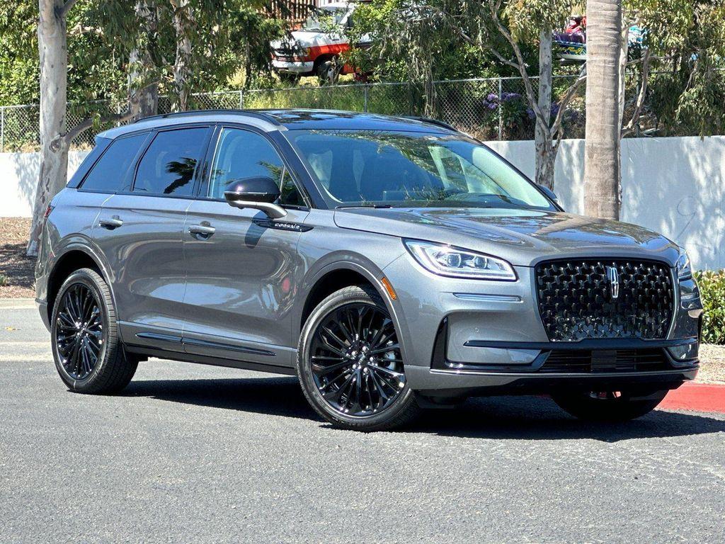 new 2025 Lincoln Corsair car, priced at $61,595