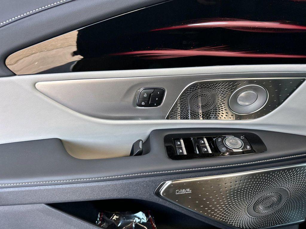 new 2025 Lincoln Nautilus car, priced at $71,230