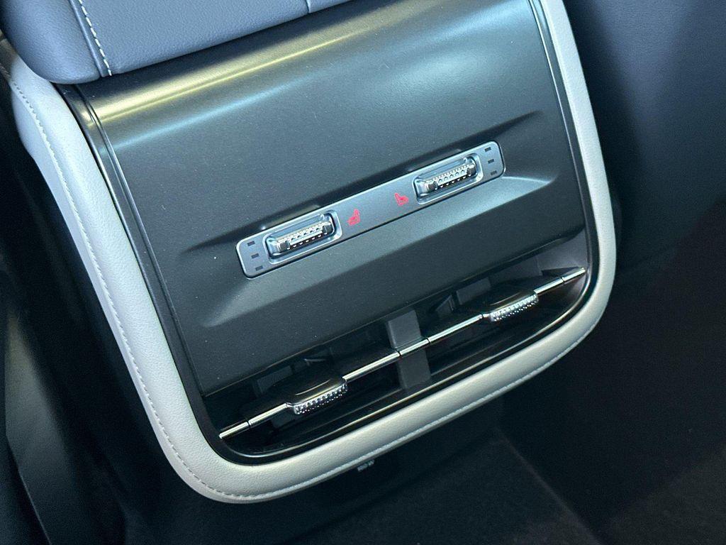 new 2025 Lincoln Nautilus car, priced at $71,230