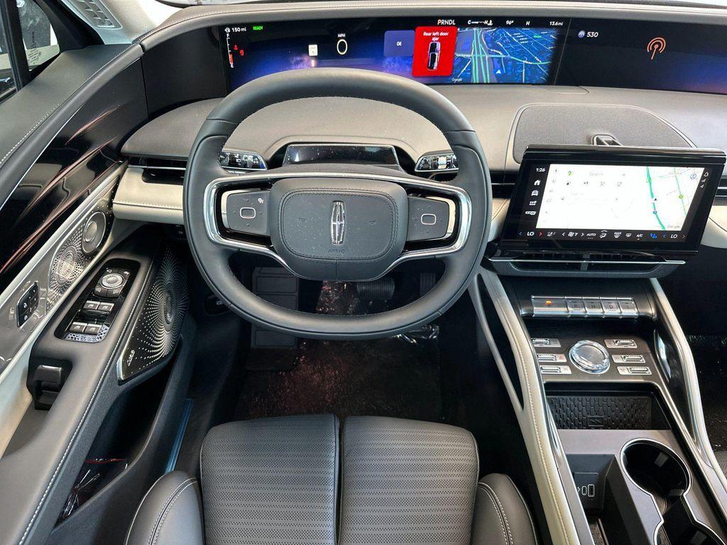 new 2025 Lincoln Nautilus car, priced at $71,230