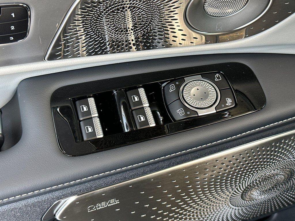 new 2025 Lincoln Nautilus car, priced at $71,230
