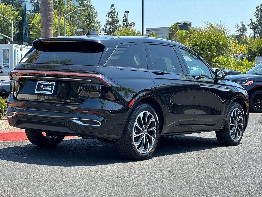 new 2025 Lincoln Nautilus car, priced at $71,230