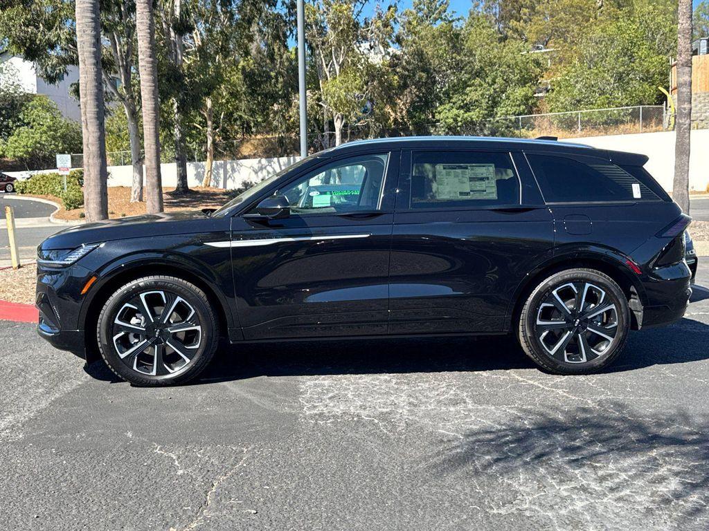 new 2025 Lincoln Nautilus car, priced at $71,980