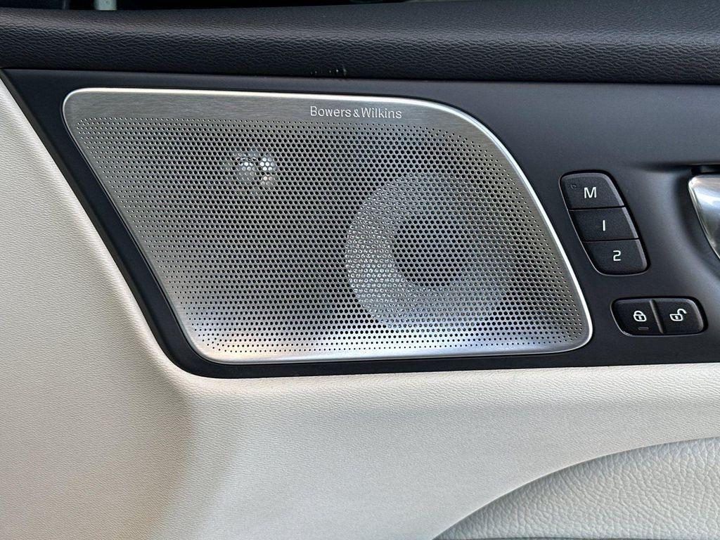 used 2021 Volvo S60 Recharge Plug-In Hybrid car, priced at $25,990