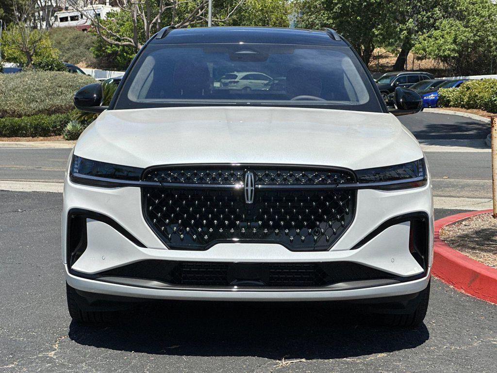 new 2025 Lincoln Nautilus car, priced at $82,475