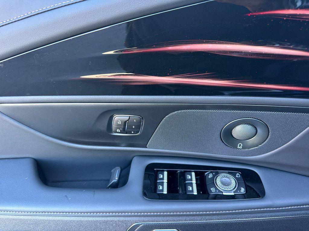 new 2025 Lincoln Nautilus car, priced at $70,275