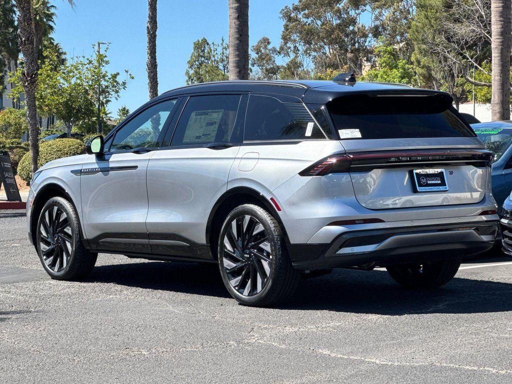 new 2025 Lincoln Nautilus car, priced at $70,275