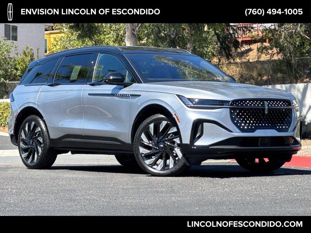 new 2025 Lincoln Nautilus car, priced at $70,275