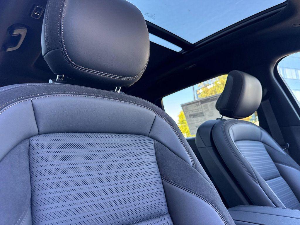 new 2025 Lincoln Nautilus car, priced at $70,275