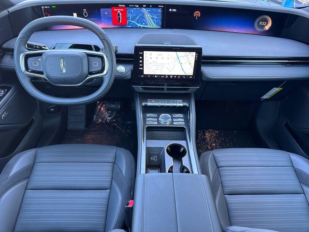new 2025 Lincoln Nautilus car, priced at $70,275