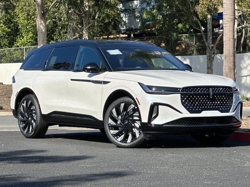 new 2025 Lincoln Nautilus car, priced at $66,455