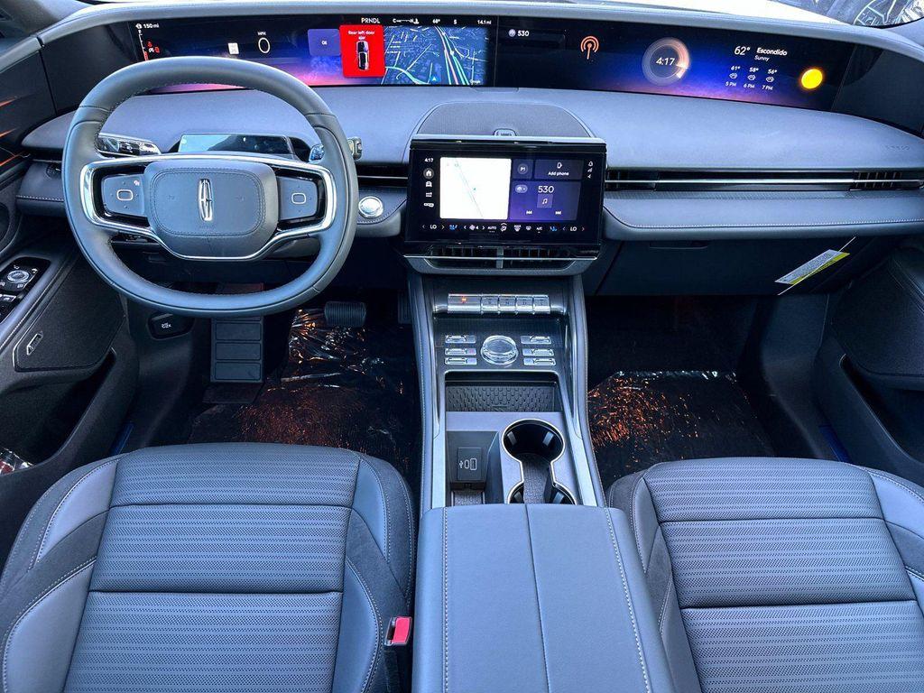 new 2025 Lincoln Nautilus car, priced at $66,455
