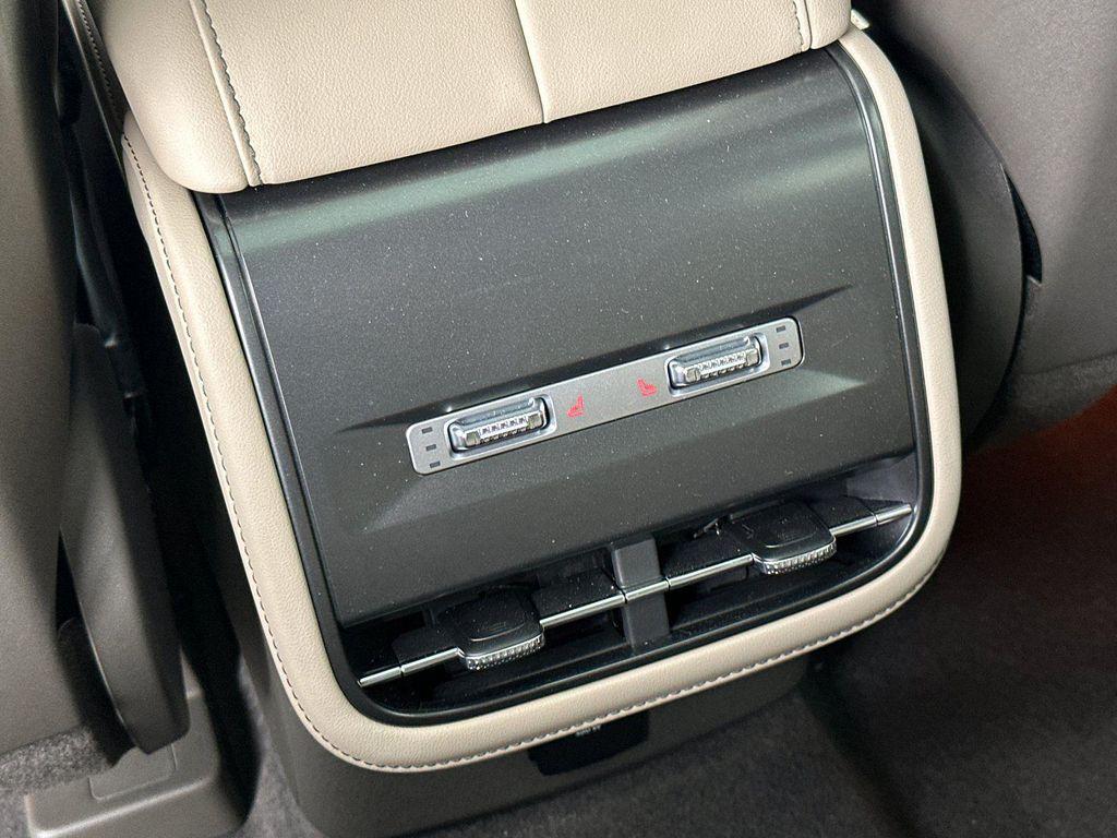 new 2025 Lincoln Nautilus car, priced at $64,255