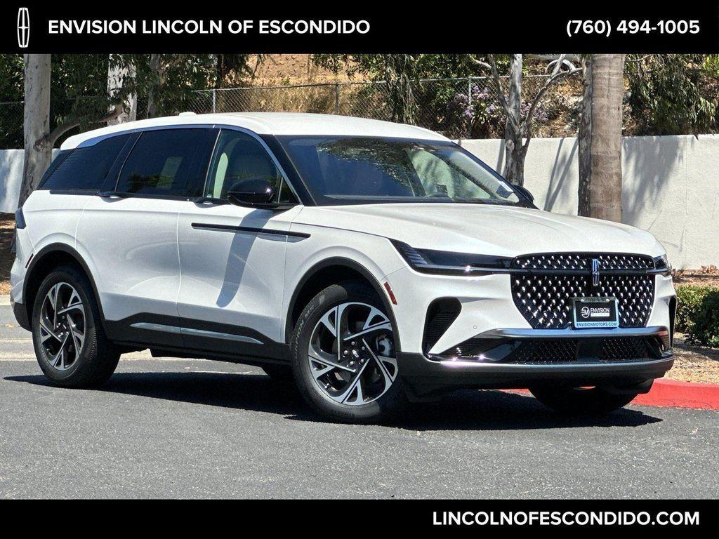 new 2025 Lincoln Nautilus car, priced at $59,535