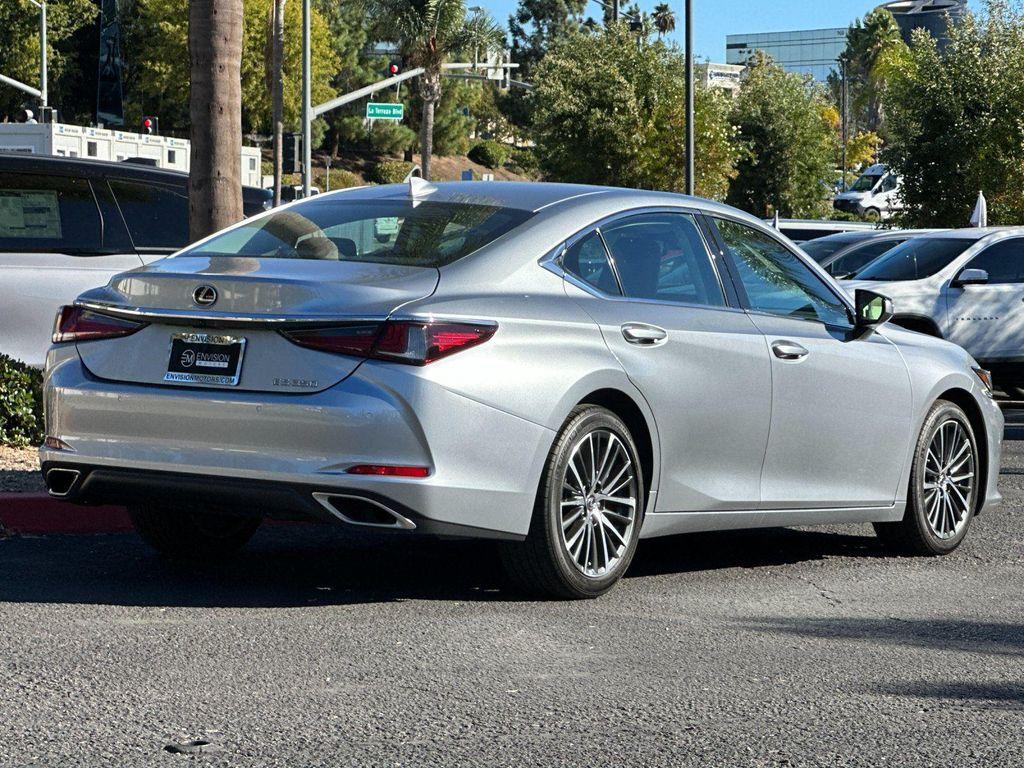 used 2022 Lexus ES 350 car, priced at $33,690