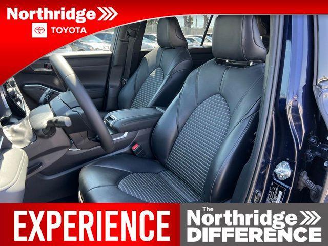 used 2021 Toyota Highlander car, priced at $40,000