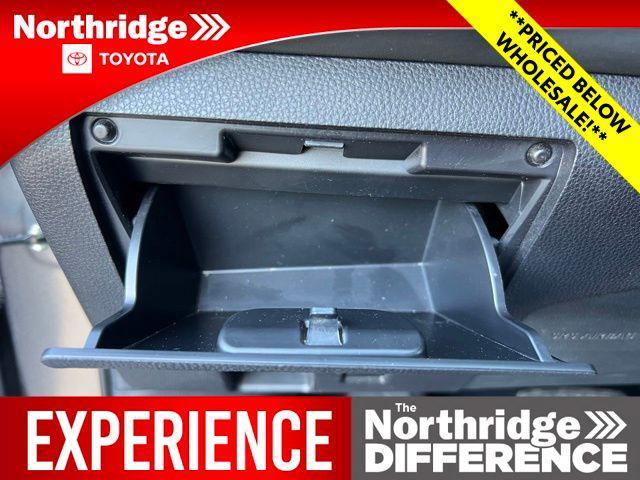 used 2022 Toyota Highlander car, priced at $33,495