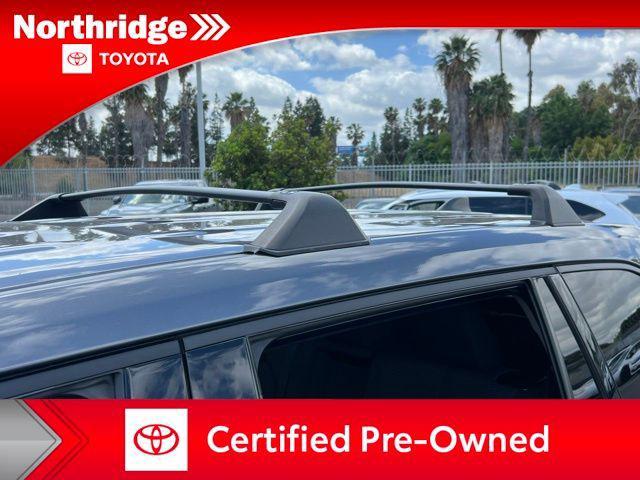used 2022 Toyota Highlander car, priced at $32,500