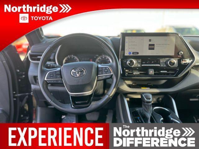 used 2023 Toyota Highlander car, priced at $40,000