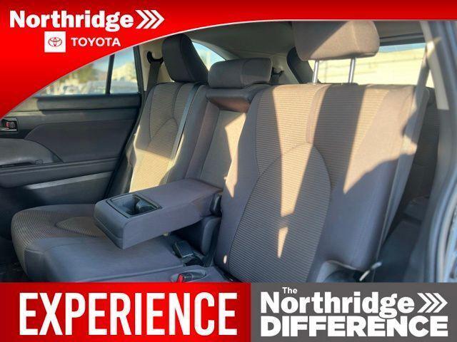 used 2023 Toyota Highlander car, priced at $36,995