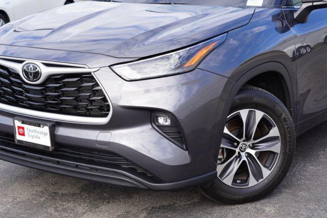 used 2024 Toyota Highlander car, priced at $42,550