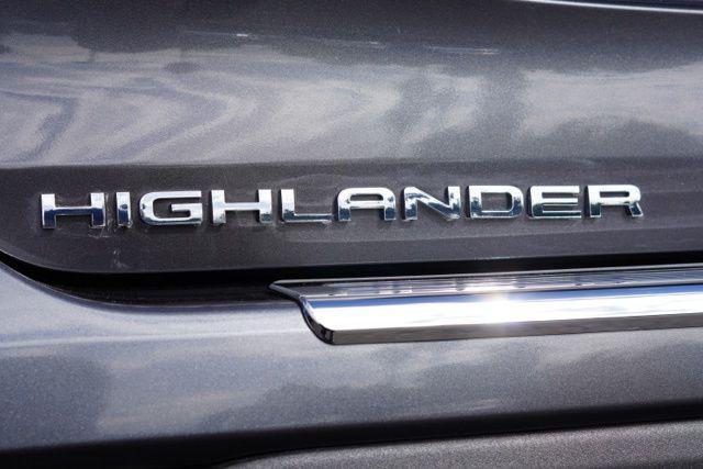 used 2024 Toyota Highlander car, priced at $42,550