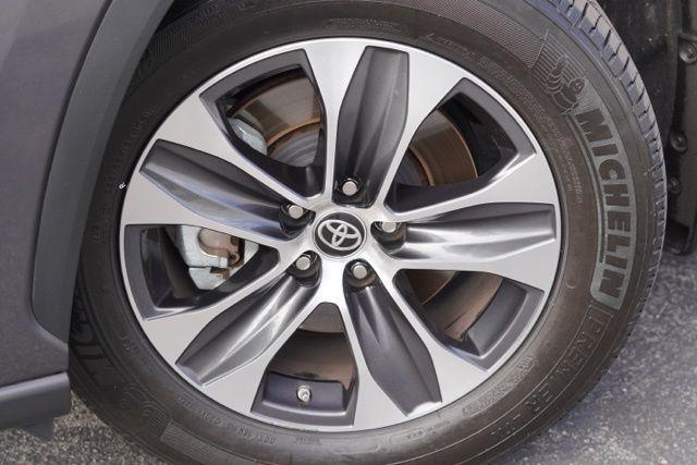 used 2024 Toyota Highlander car, priced at $42,550