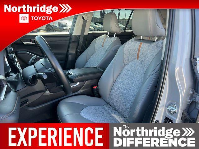 used 2023 Toyota Highlander Hybrid car, priced at $45,500
