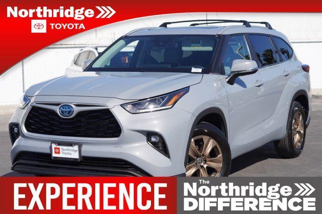 used 2023 Toyota Highlander Hybrid car, priced at $45,500