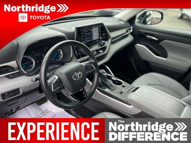 used 2021 Toyota Highlander Hybrid car, priced at $36,550