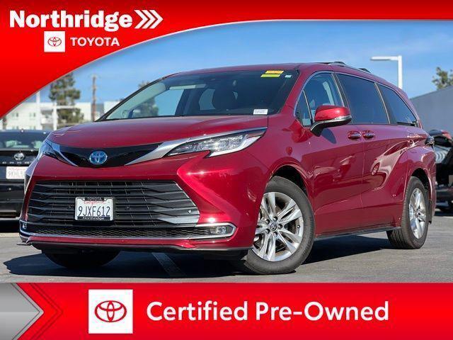 used 2024 Toyota Sienna car, priced at $53,925