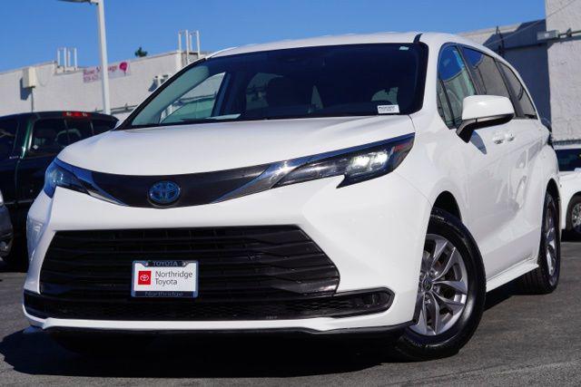 used 2021 Toyota Sienna car, priced at $27,550