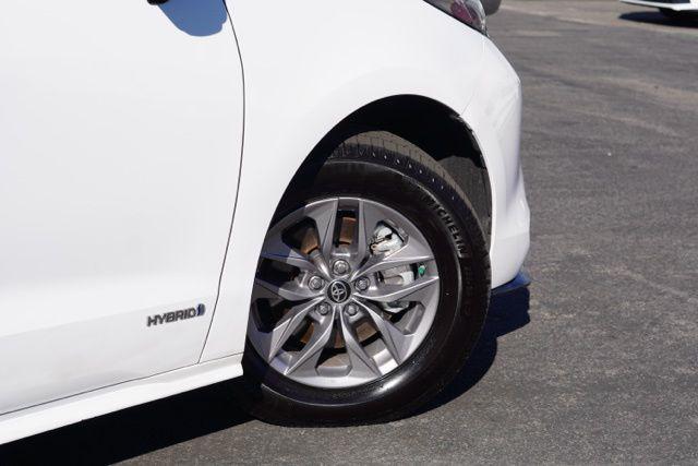 used 2021 Toyota Sienna car, priced at $27,550