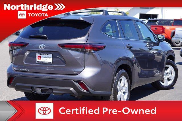 used 2024 Toyota Highlander car, priced at $44,200