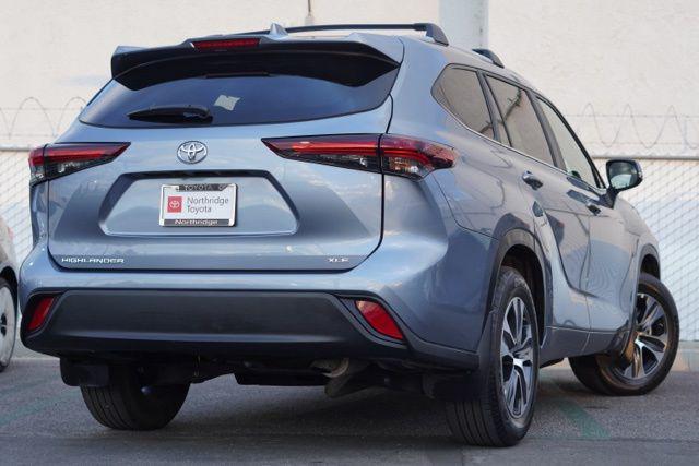 used 2024 Toyota Highlander car, priced at $40,490